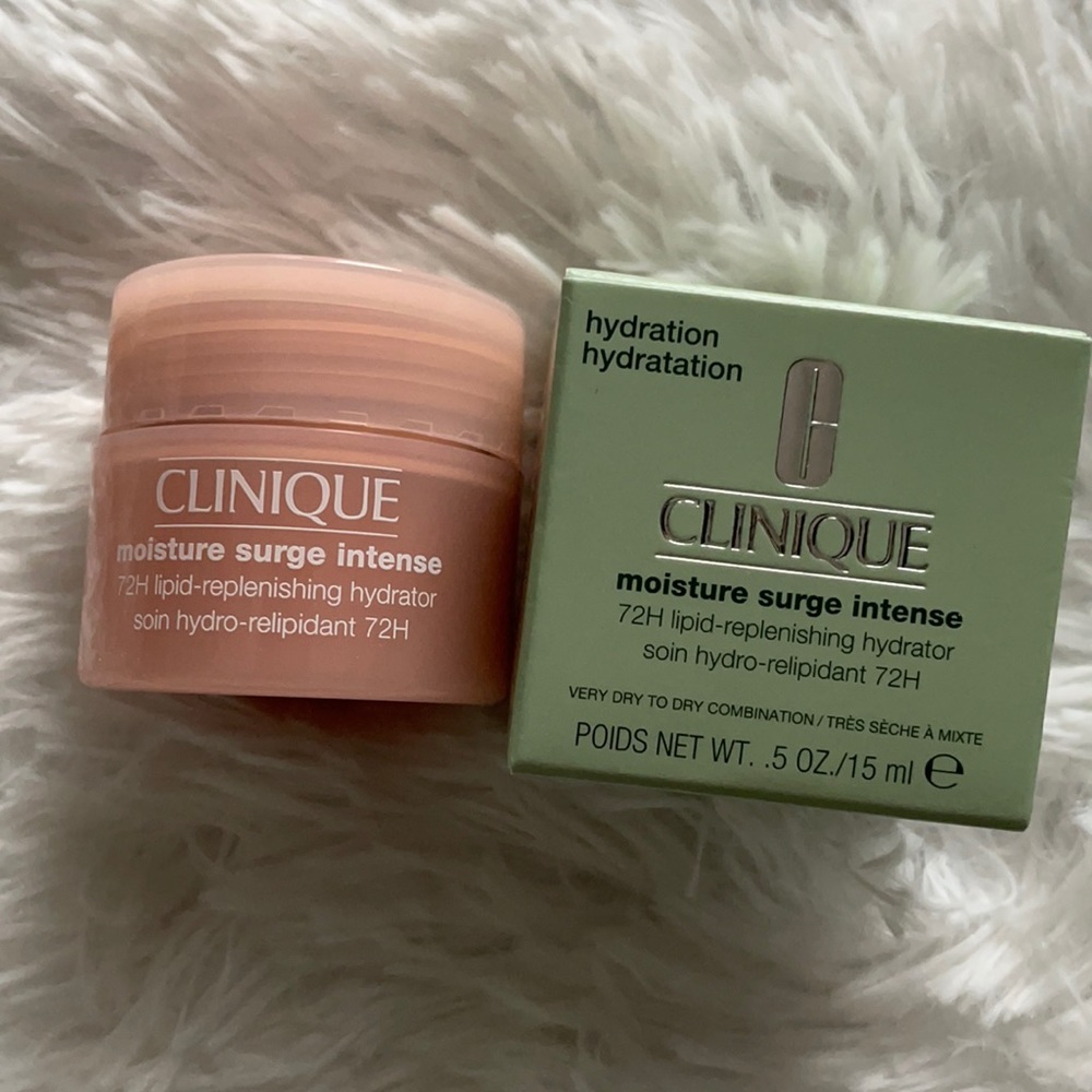 Clinique Moisture Surge Intense